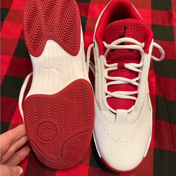 Jordan Max - Picture 2 of 6